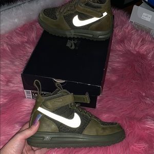 Nike flyknit workboot Air Force 1